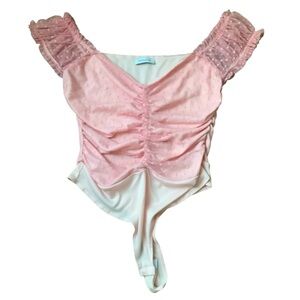 YA YA & CO. Pink Dot Short Sleeve Bodysuit Off Shoulder Women’s Size Medium
